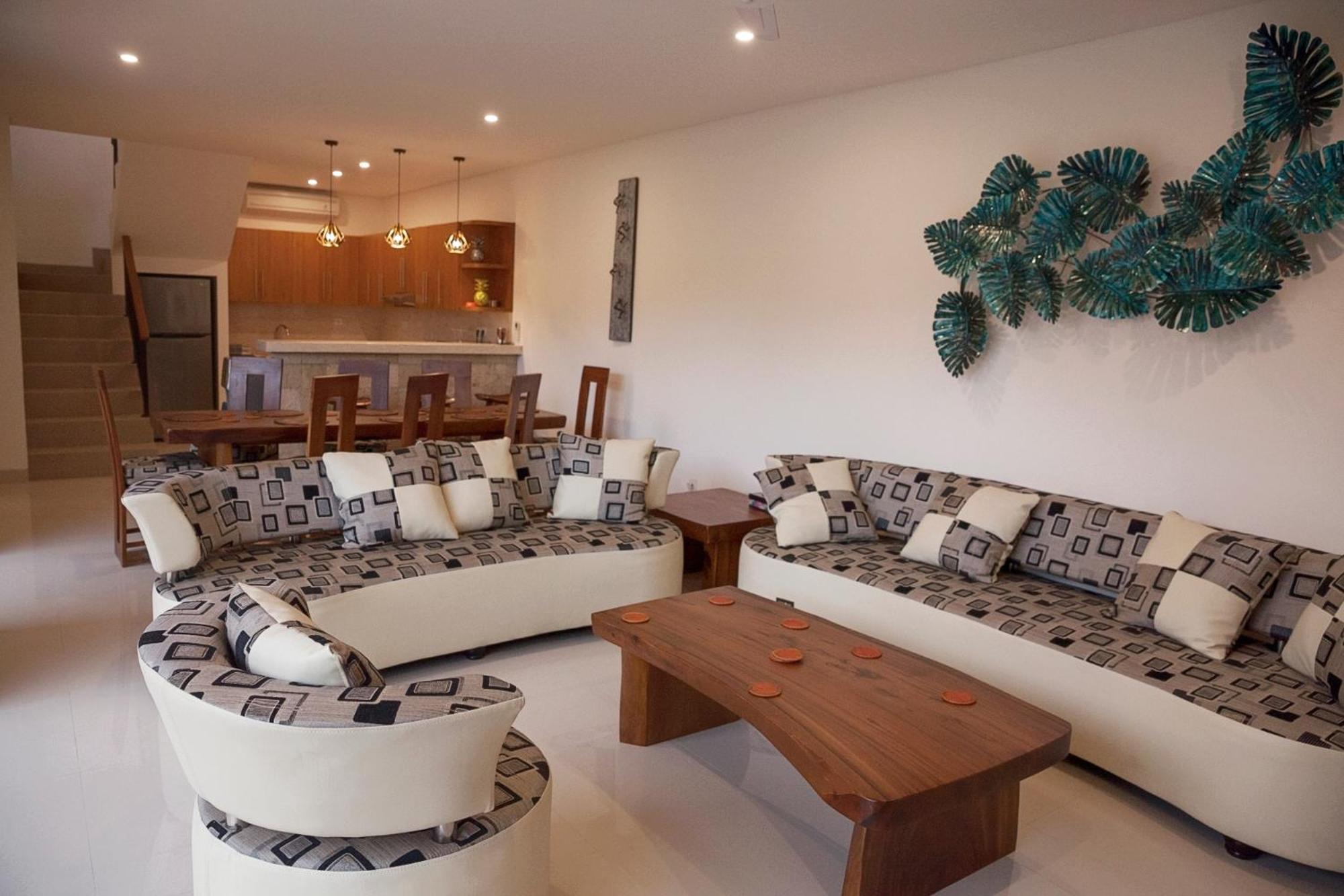 Pineapple Villa Sanur Экстерьер фото