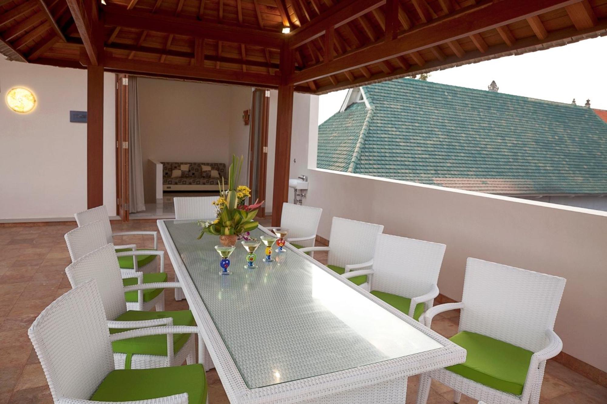 Pineapple Villa Sanur Экстерьер фото